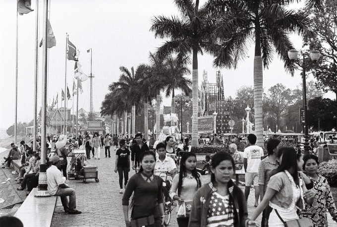 11. An endless movement (Phnom Penh, Cambodia)