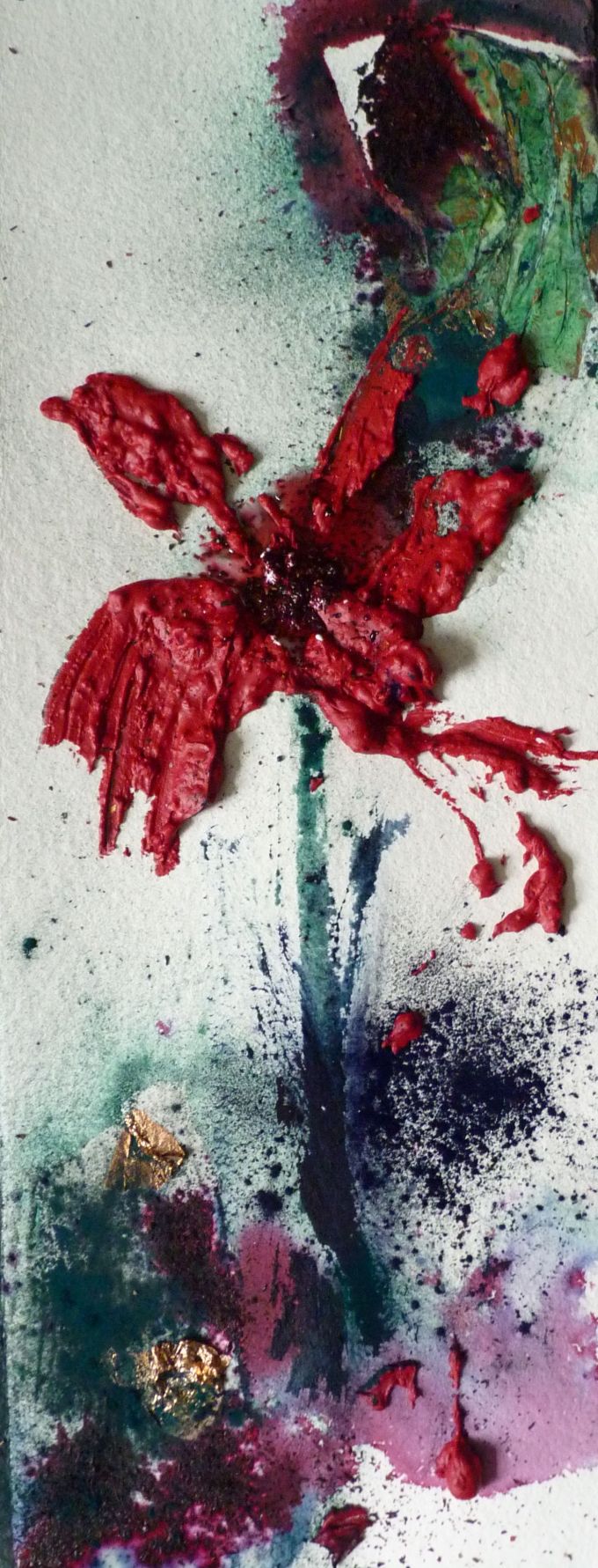 lirio II, encaústica, hibisco, cobre quemado al ácido y  pigmentos sobre papel hecho a mano, 60x20 cms